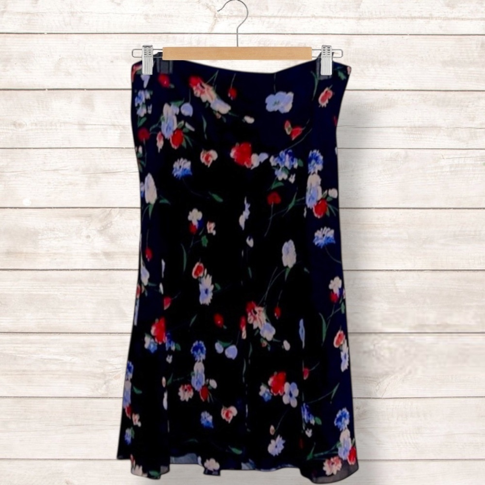 🌺CHAPS NAVY MAXI FLORAL SKIRT
